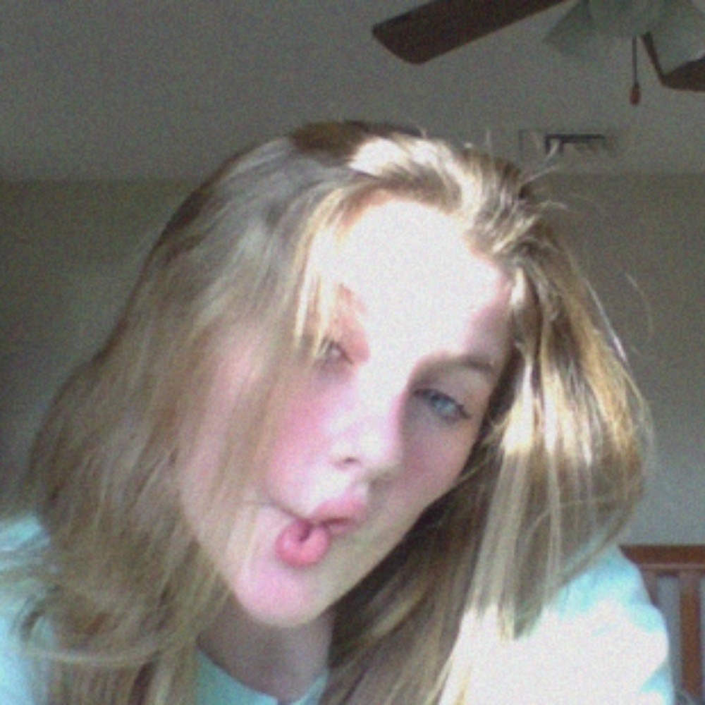 Meet your Posher, Briana